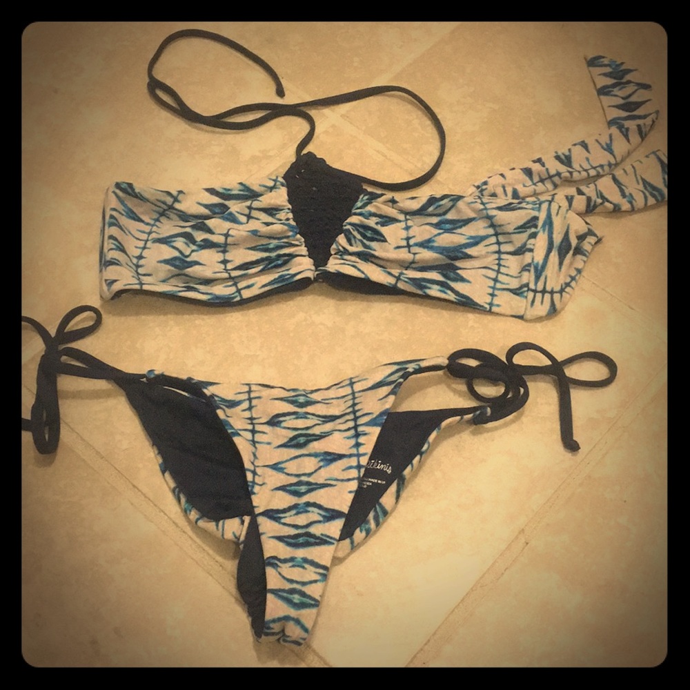 Frankie’s bikini